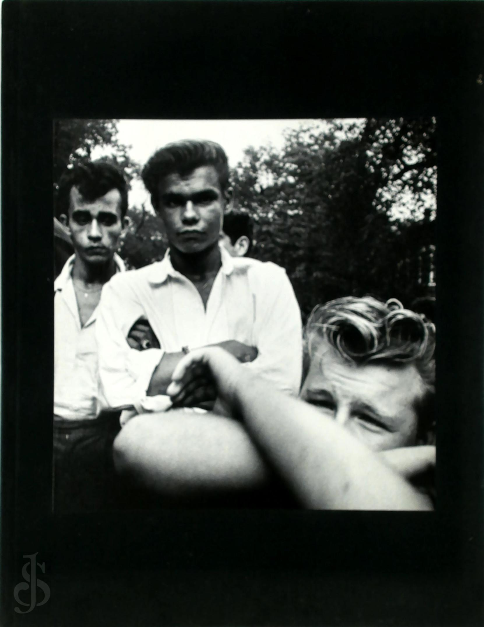 JOSEPH STERLING - The Age of Adolescence. Photographs 1959-1964