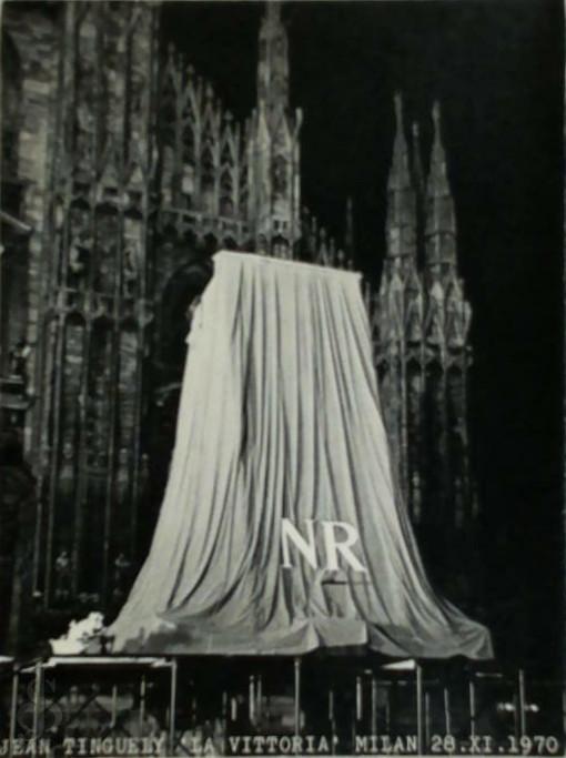 Jean Tinguely 17688, Ad Petersen 15783 - 'La Vittoria