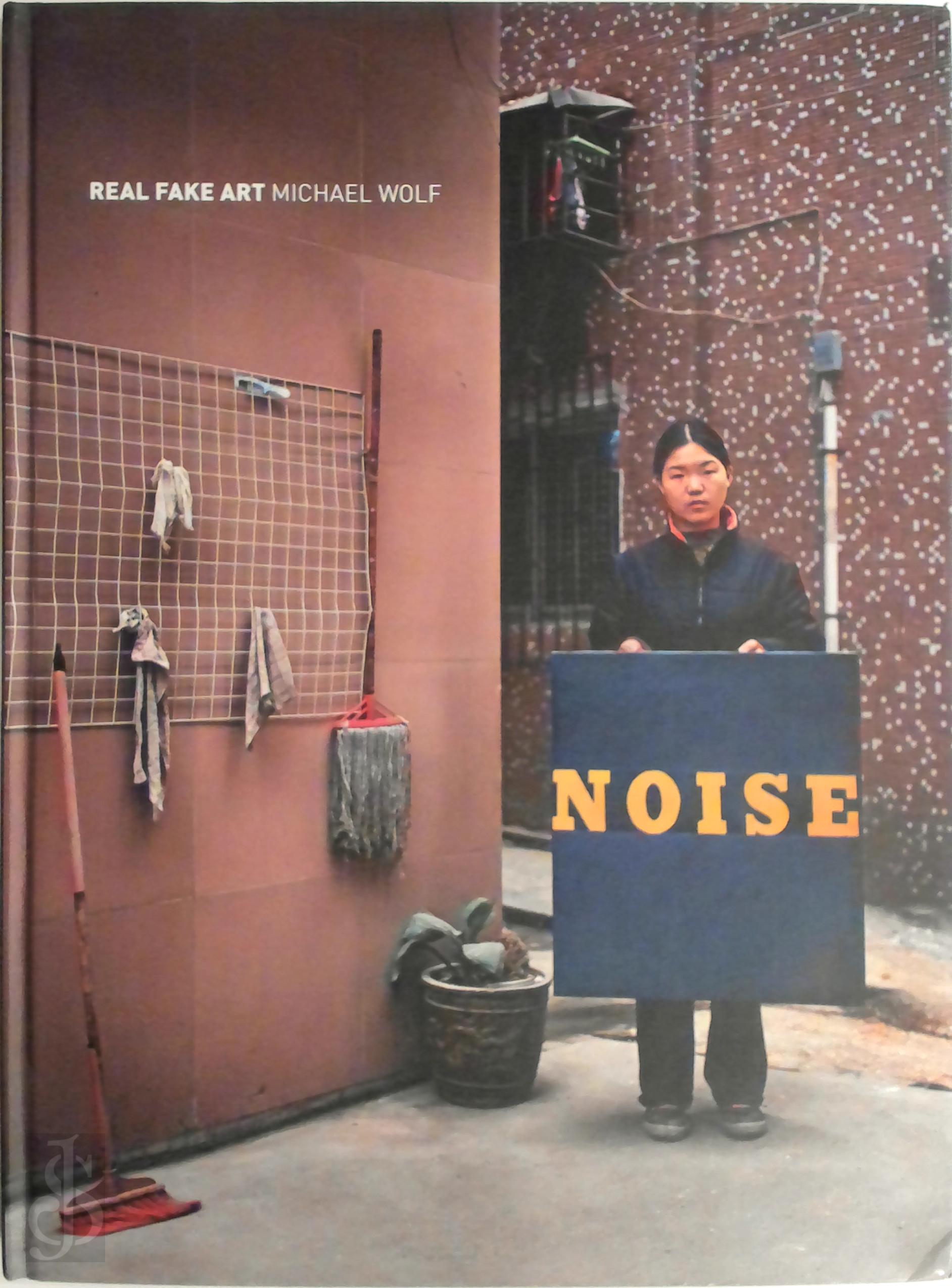 Michael Wolf 277449 - Real Fake Art