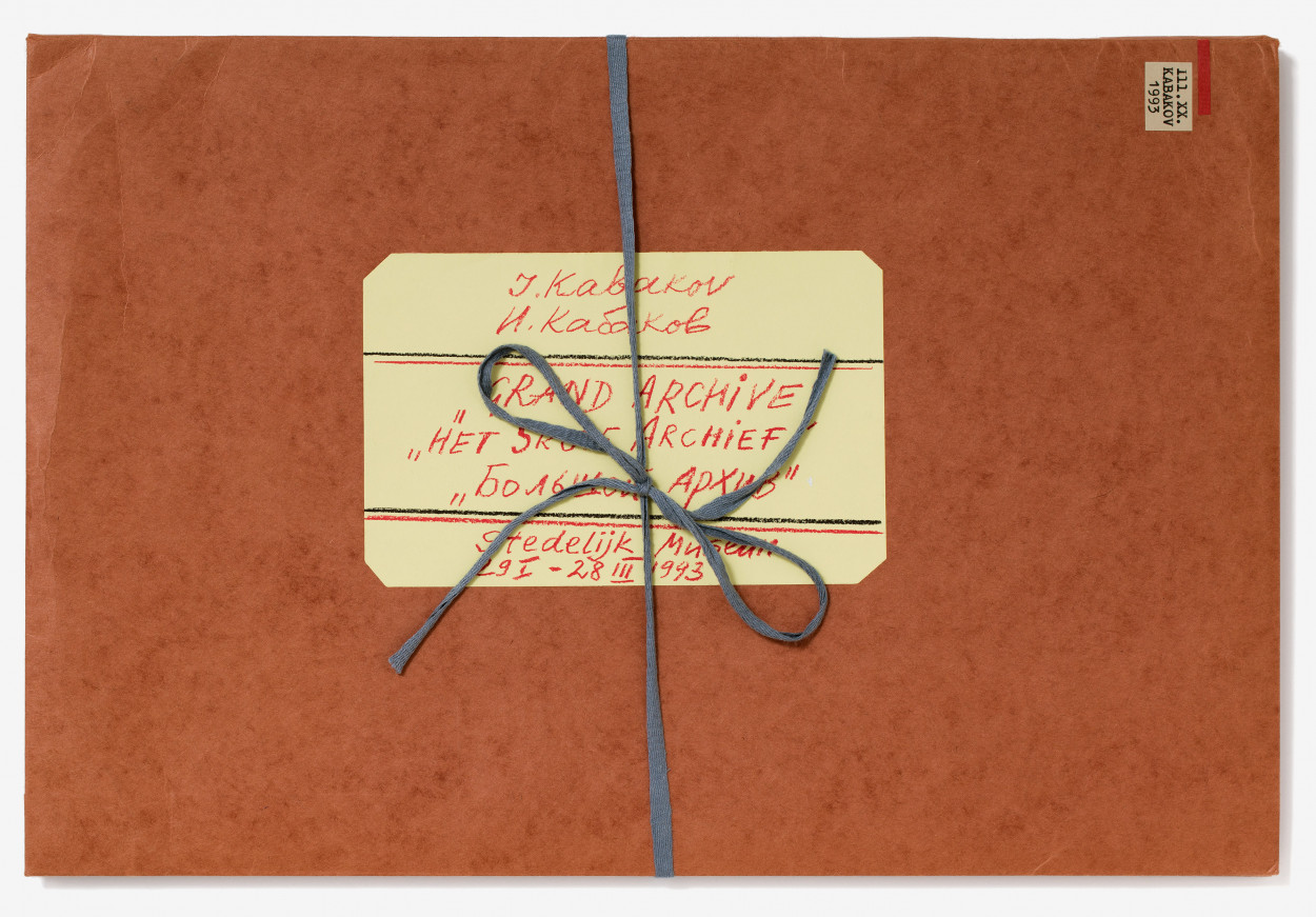Ilya Kabakov 18830 - Grand archive - Het grote archief