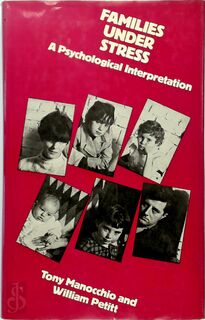 Families Under Stress - Anthony J. Manocchio, William Petitt (ISBN 9780710081766)