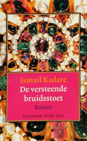 De versteende bruidsstoet - Ismail Kadare