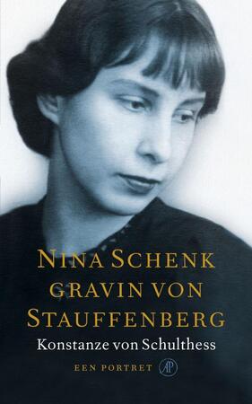 Nina Schenk gravin von Stauffenberg - Konstamze von Schulthess Nina Schenk gravin von Stauffenberg - Konstamze von Schulthess