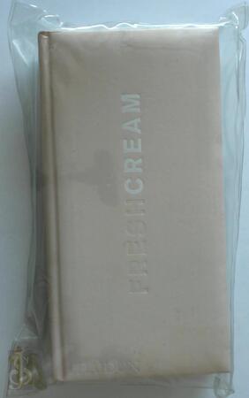 FRESH CREAM Contemporary Art in Culture - Unknown FRESH CREAM Contemporary Art in Culture - Unknown