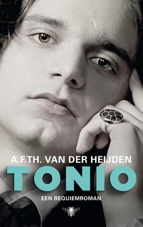 Tonio - A.F.Th. van der Heijden
