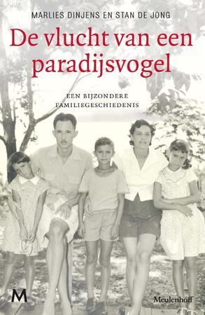Vlucht van een paradijsvogel - Marlies Dinjens, Stan de Jong Vlucht van een paradijsvogel - Marlies Dinjens, Stan de Jong