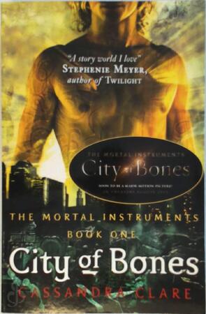 City of Bones - Cassandra Clare City of Bones - Cassandra Clare