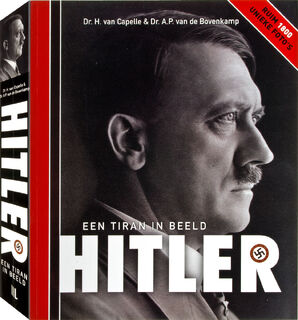 Hitler - H. van Capelle, A.P. van de Bovenkamp (ISBN 9789463540773)