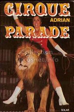 Cirque parade - Adrian Cirque parade - Adrian
