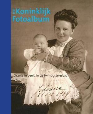 Het Koninklijk Fotoalbum - R. van Heuven - van Nes
