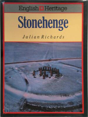 Stonehenge - Julian D. Richards Stonehenge - Julian D. Richards