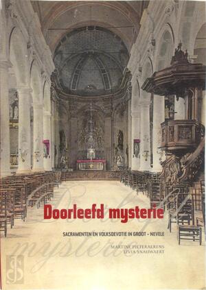 Doorleefd mysterie - Martine Pieteraerens, Livia Snauwaert