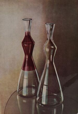 Modernes Glas von Ludvika Smrcková - M. Holubova, Jindrich Brok [Photogr.]