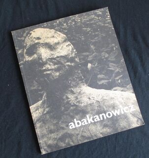 Abakanowicz in museum Beelden aan Zee - B. Rose, M. Abakanowicz, J. Teeuwisse (ISBN 9789076028101)