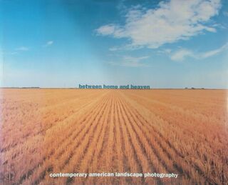 Between home and heaven - Unknown (ISBN 9789065790880)