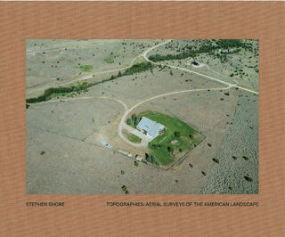 Topographies: aerial surveys of the american landscape - Stephen (ISBN 9781913620899)