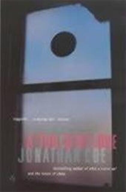 A touch of love - Jonathan Coe A touch of love - Jonathan Coe