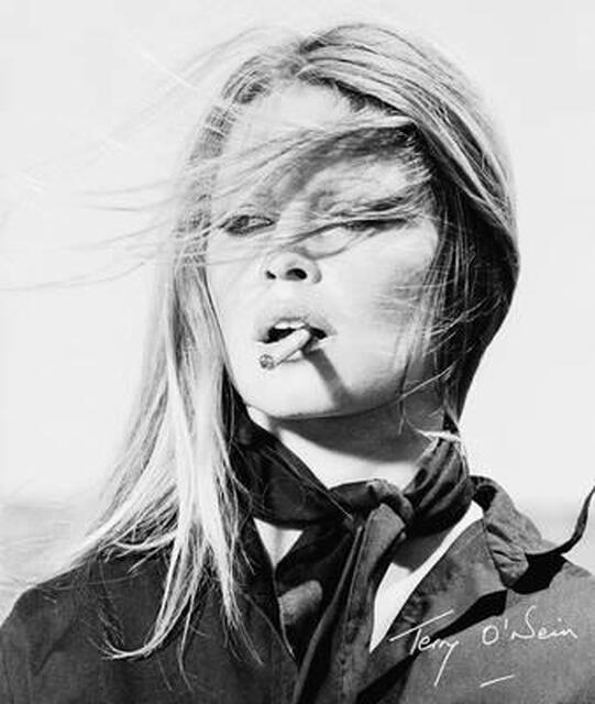 Terry Oneill - Terry O'Neill Terry Oneill - Terry O'Neill