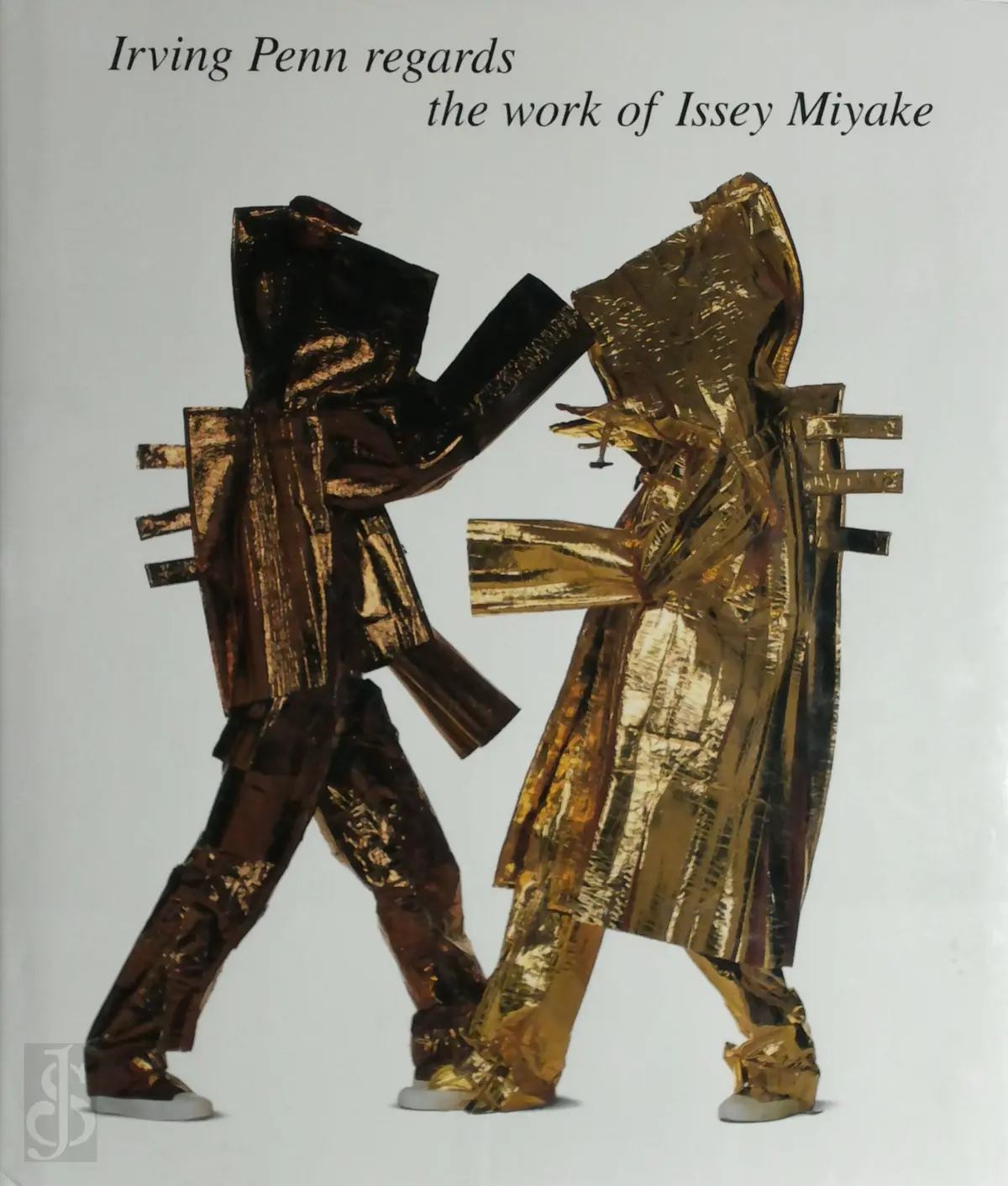 Irving Penn regards the work of Issey Miyake - Mark [Introductory Essay] Holborn 1