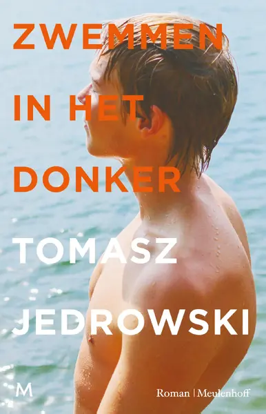 Zwemmen in het donker - Tomasz Jedrowski