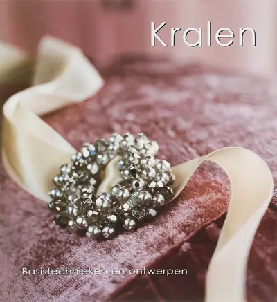 Kralen - Elizabeth Bower