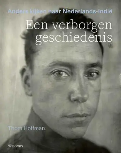 Een verborgen geschiedenis - Thom Hoffman