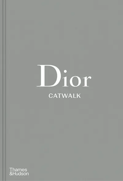 Dior Catwalk - Alexander Fury, Adélia Sabatini